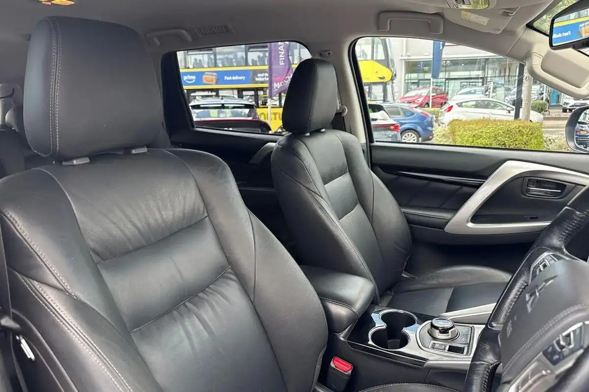 2020-mitsubishi-shogun-sport-24di-d-3-big-19