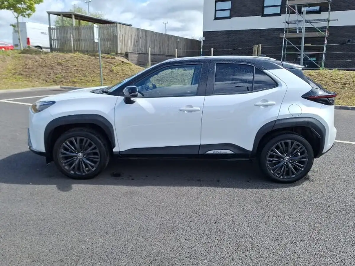 2022-toyota-yaris-cross-15-vvt-i-dynamic-awd-i-big-3