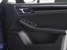 2025-porsche-macan-20-small-32