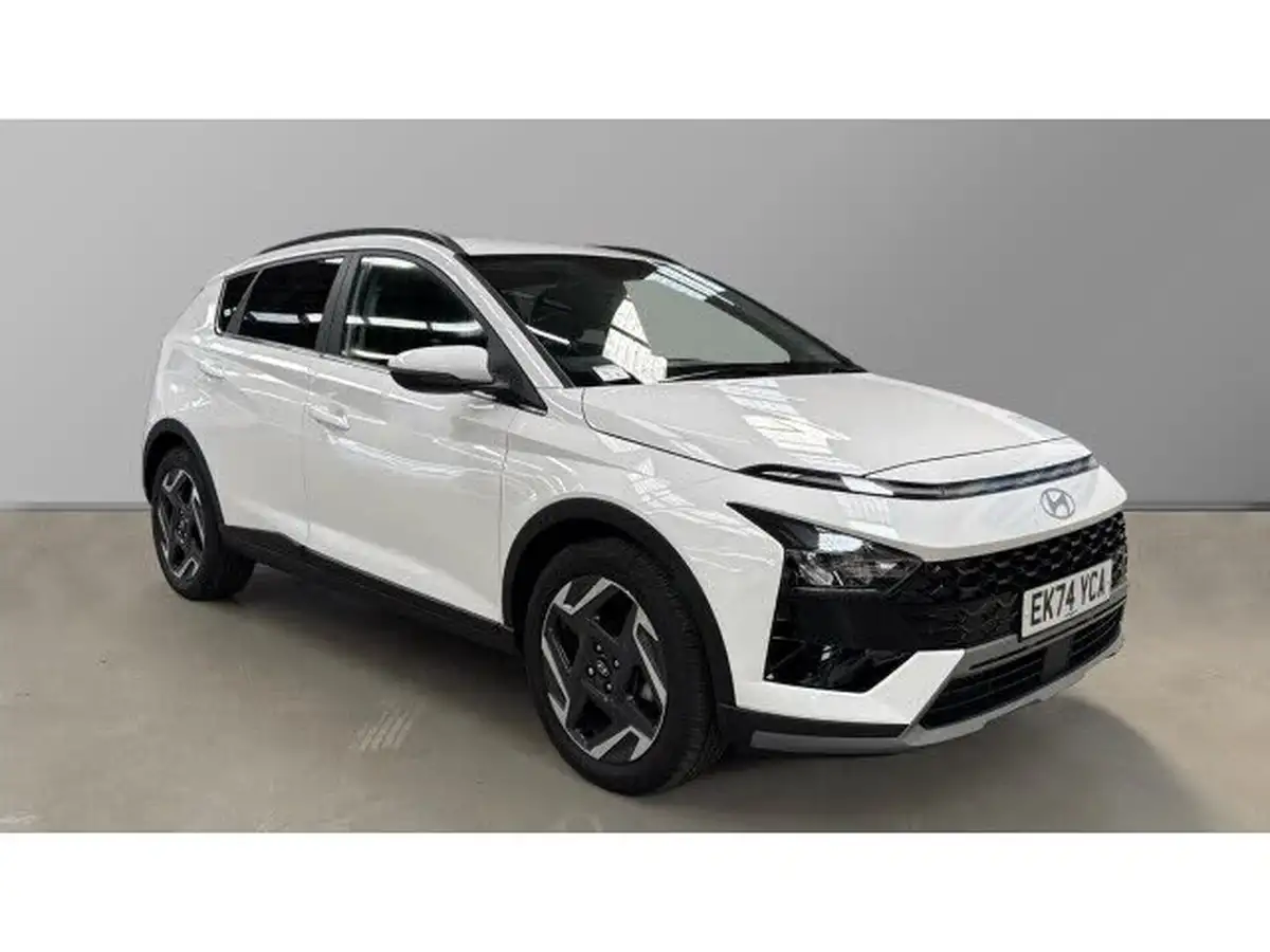 2024-hyundai-bayon-10-t-gdi-premium-100ps-two-tone-roof-big-0