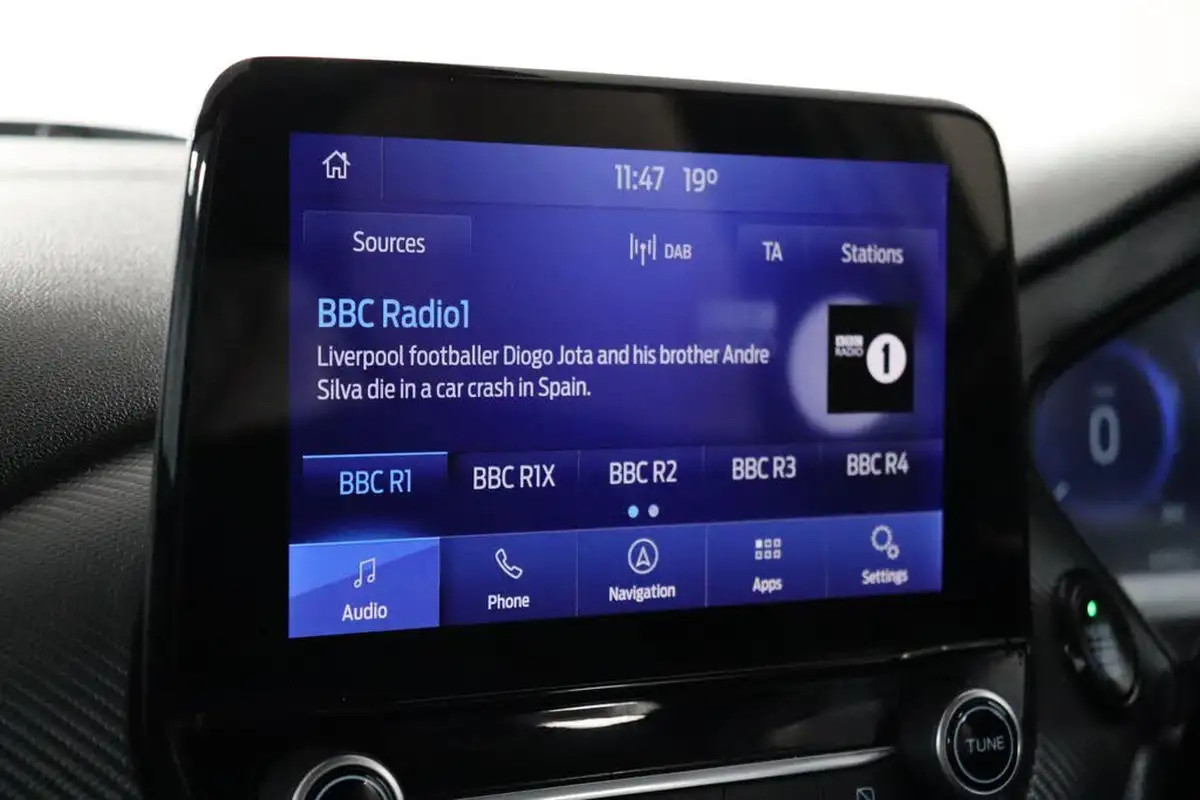 2022-ford-puma-suv-10-st-line-x-125ps-big-39