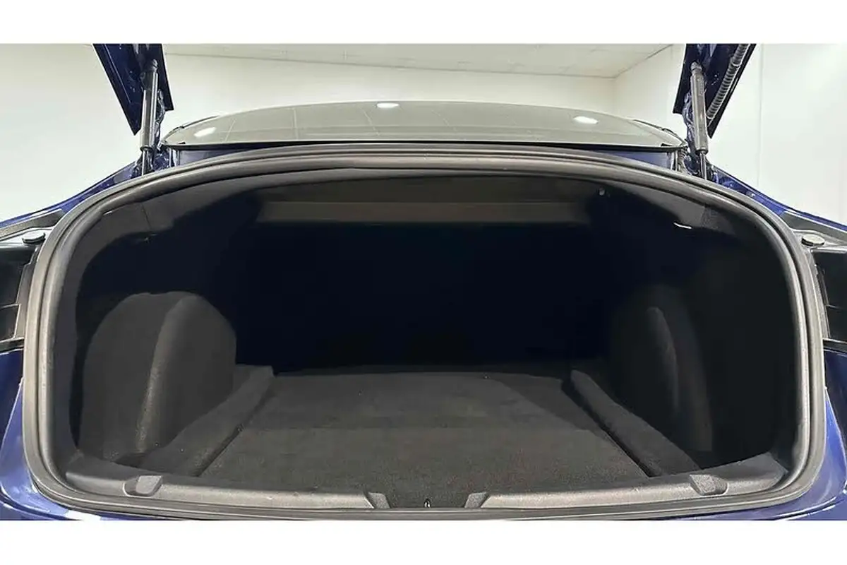 2019-tesla-model-3-e-standard-plus-big-54