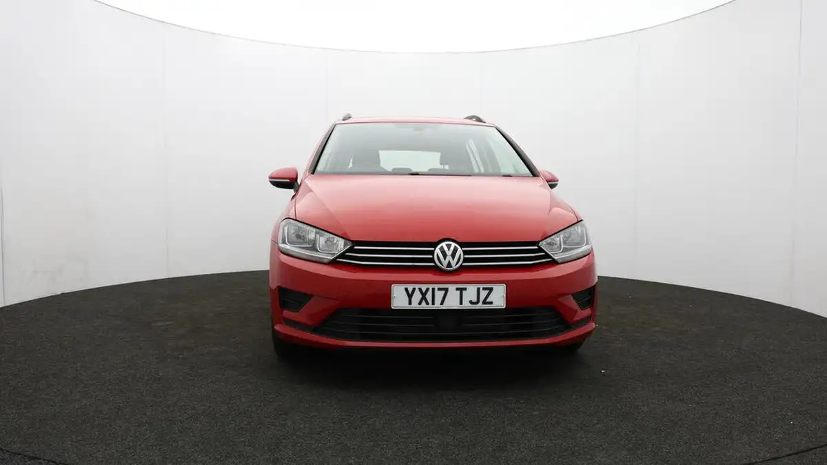 2017-volkswagen-golf-sv-16tdi-se-110ps-bmtss-big-55
