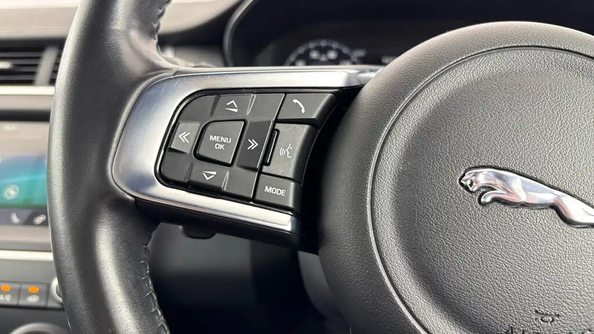 2019-jaguar-e-pace-20-i4-r-dynamic-hse-200ps-big-20