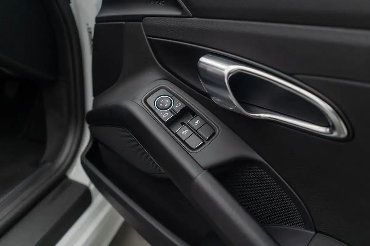 2024-porsche-boxster-718-20-boxster-big-28