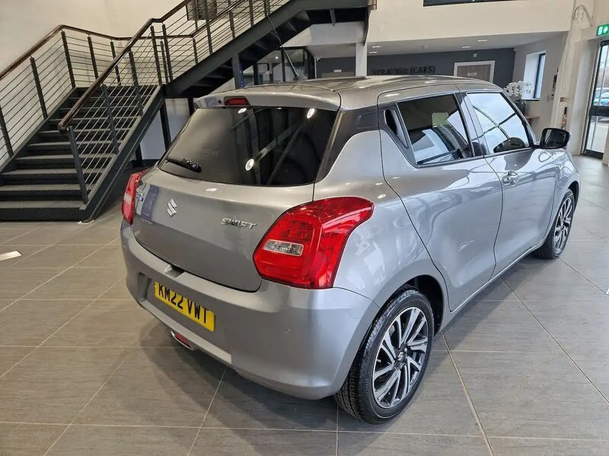 2022-suzuki-swift-12-dualjet-sz5-big-7