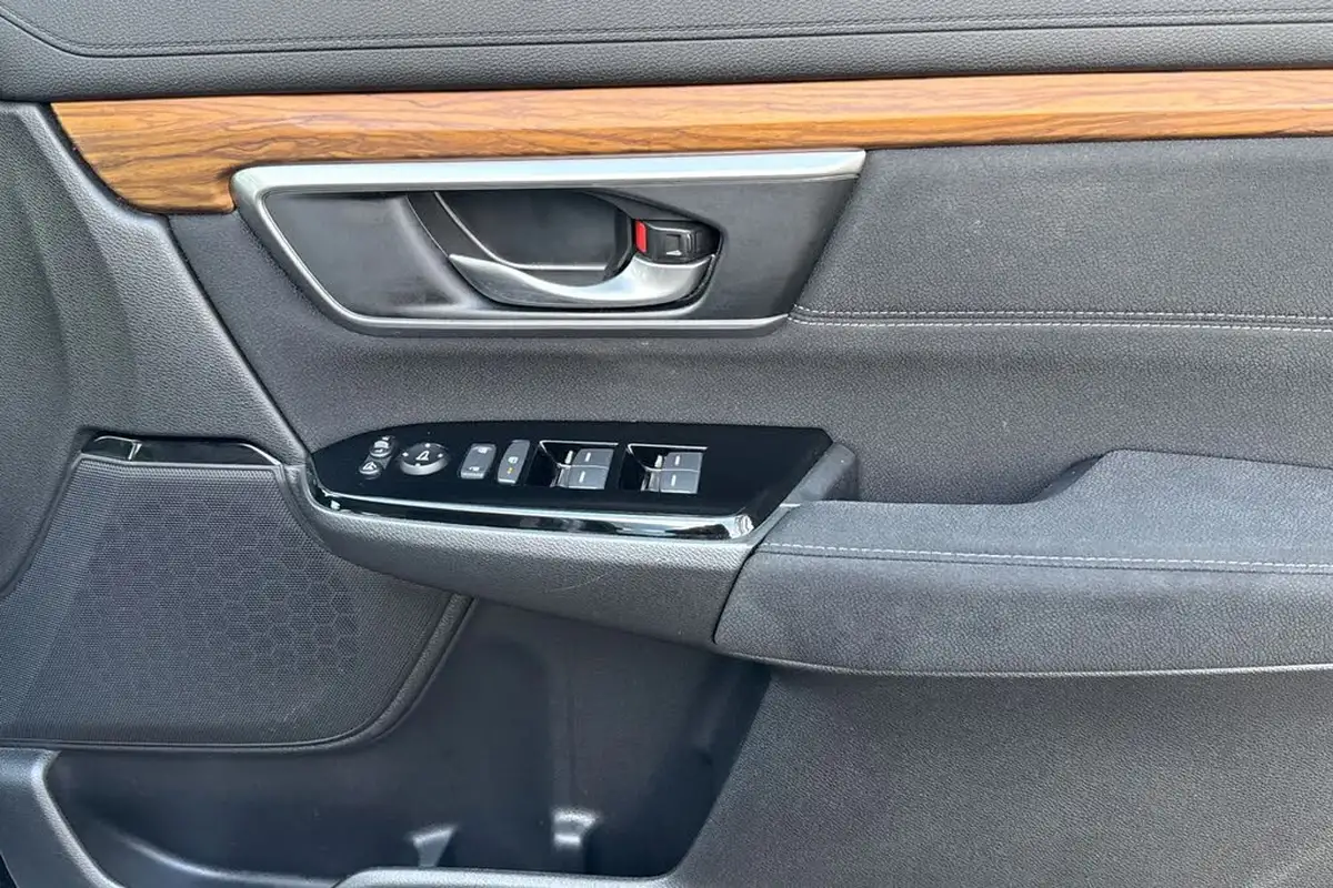 2019-honda-cr-v-15-vtec-turbo-se-193ps-4wd-cvt-big-22