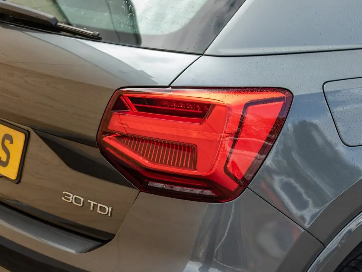 2019-audi-q2-16-30-tdi-s-line-tronic-big-8