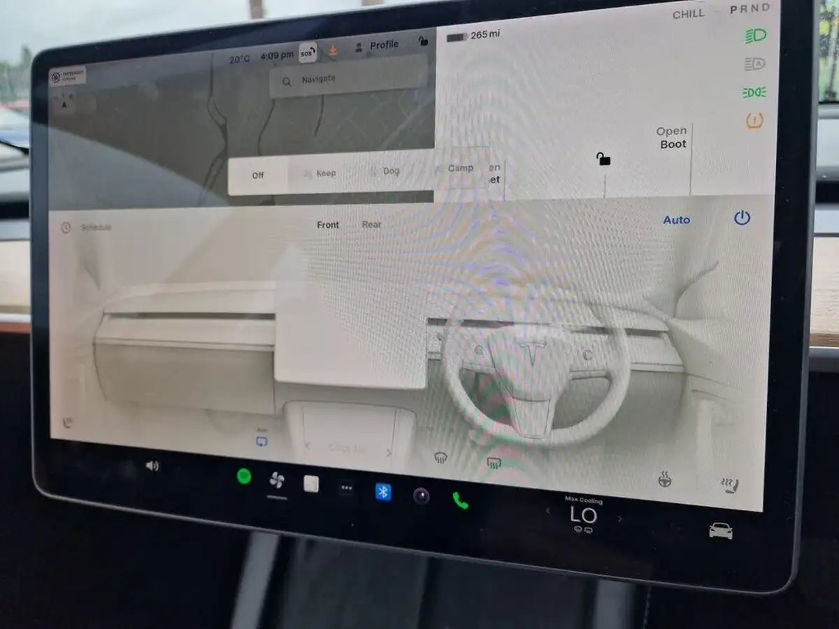 2021-tesla-model-3-e-long-range-awd-big-25