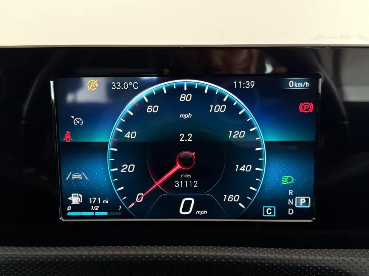 2020-mercedes-benz-a-class-13-a200-sport-hatchback-5d-7g-dct-big-17