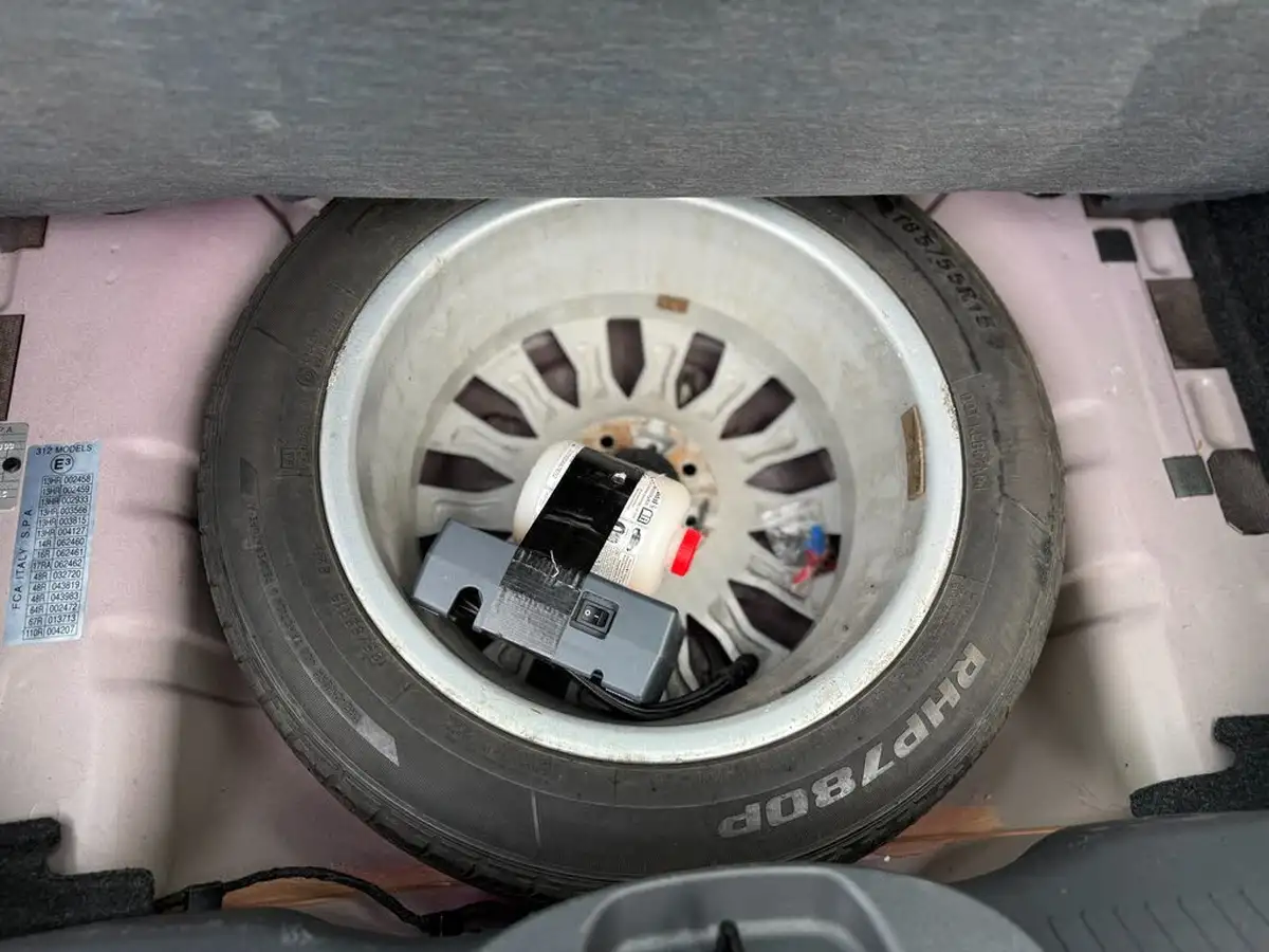 2017-fiat-500-12-lounge-dualogic-big-50