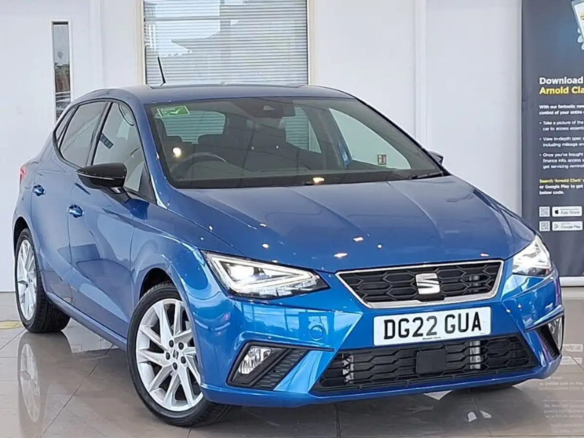 2022-seat-ibiza-10-tsi-fr-110ps-dsg-big-0