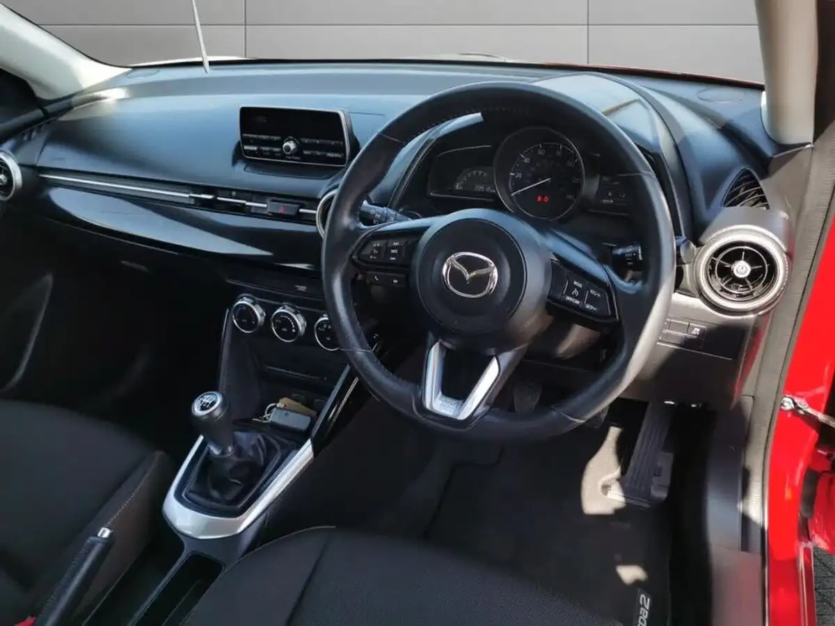 2020-mazda-mazda2-15-skyactiv-g-se-l-big-8