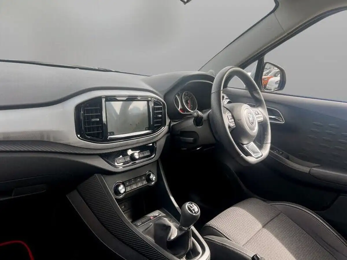 2022-mg-mg3-15-vti-tech-exclusive-nav-big-29