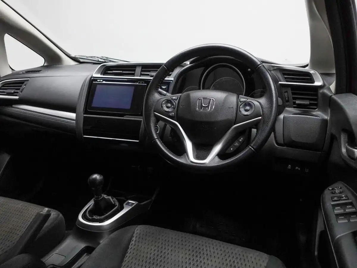 2018-honda-jazz-13-i-vtec-ex-big-19