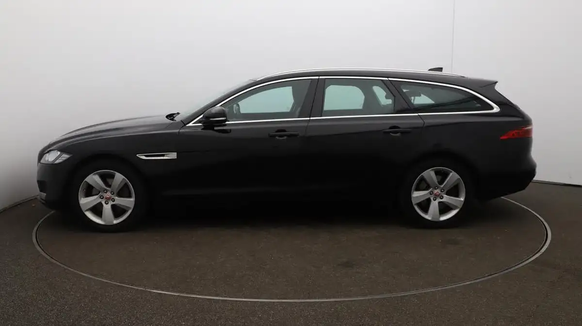 2018-jaguar-xf-20i-portfolio-249ps-sportbrake-5d-1997cc-big-53