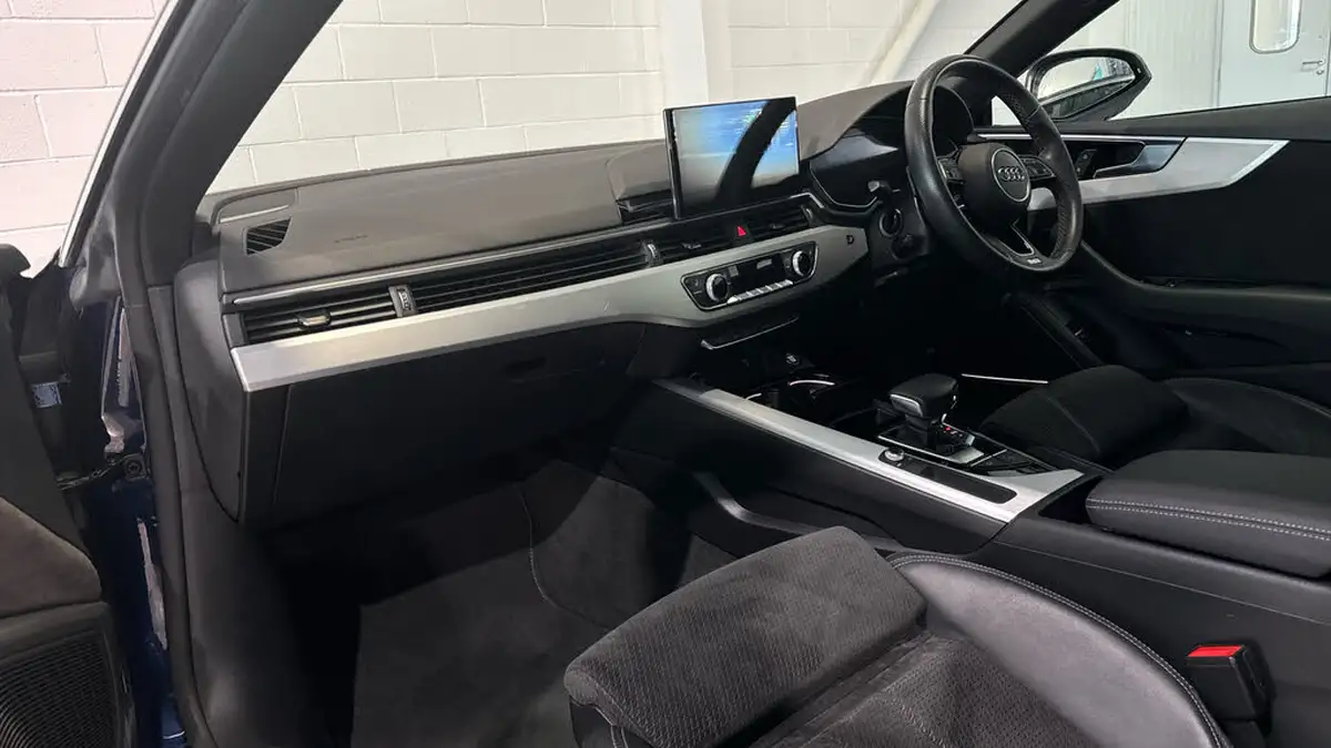 2021-audi-a5-20-35-tfsi-s-line-coupe-2d-big-9