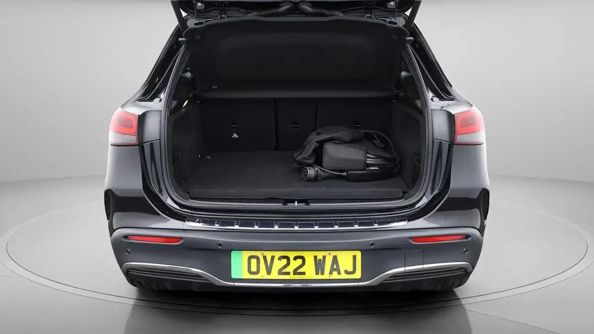 2022-mercedes-benz-eqa-e-eqa-250-amg-line-big-17