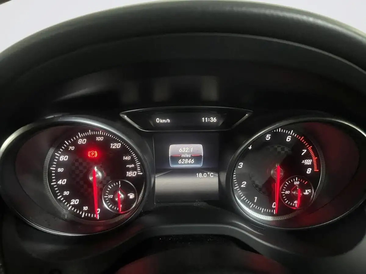 2016-mercedes-benz-a-class-16-a180-amg-line-ss-big-17
