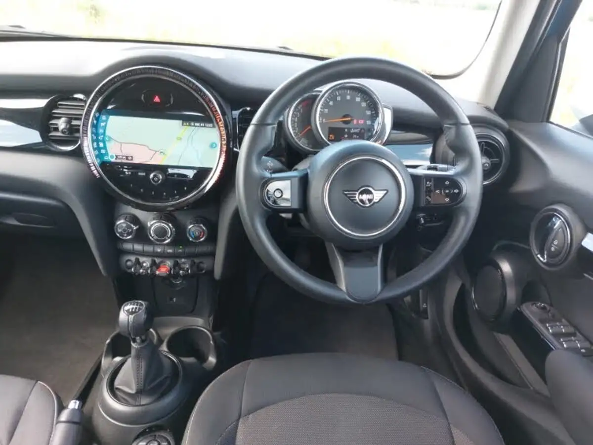 2022-mini-cooper-15-cooper-classic-hatchback-5d-big-6