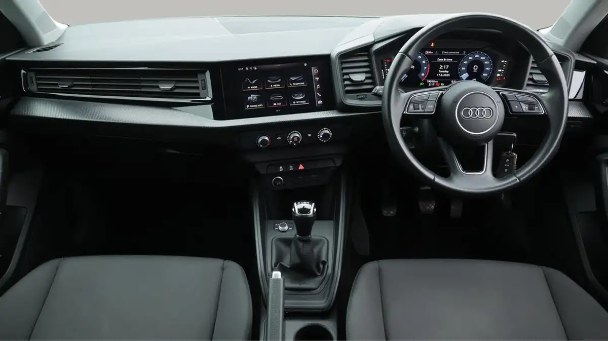 2022-audi-a1-10-25-tfsi-technik-big-13