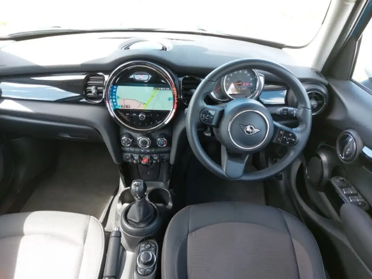 2022-mini-cooper-15-cooper-classic-hatchback-5d-big-2