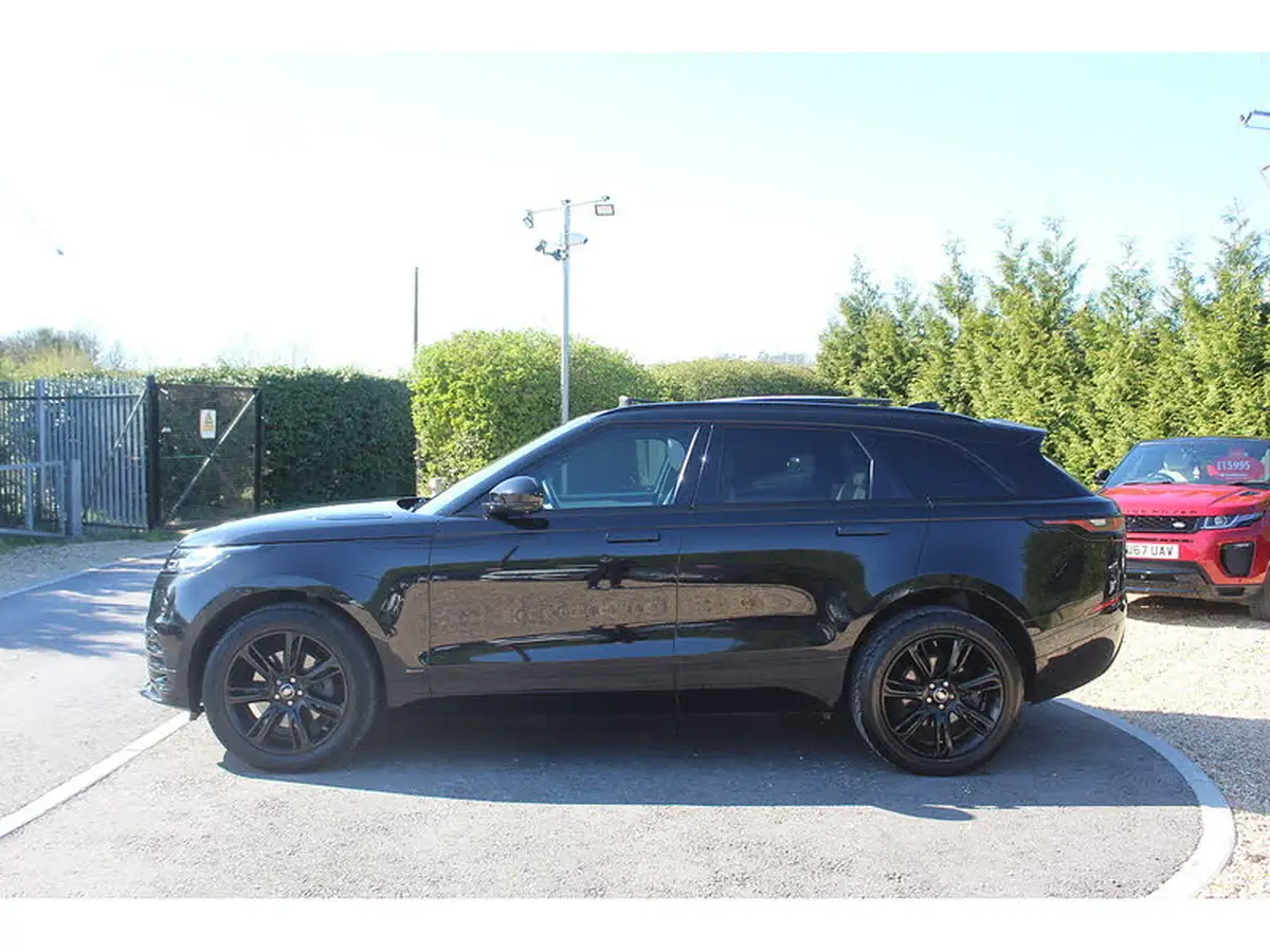 2021-land-rover-range-rover-velar-20-d200-velar-edition-big-5