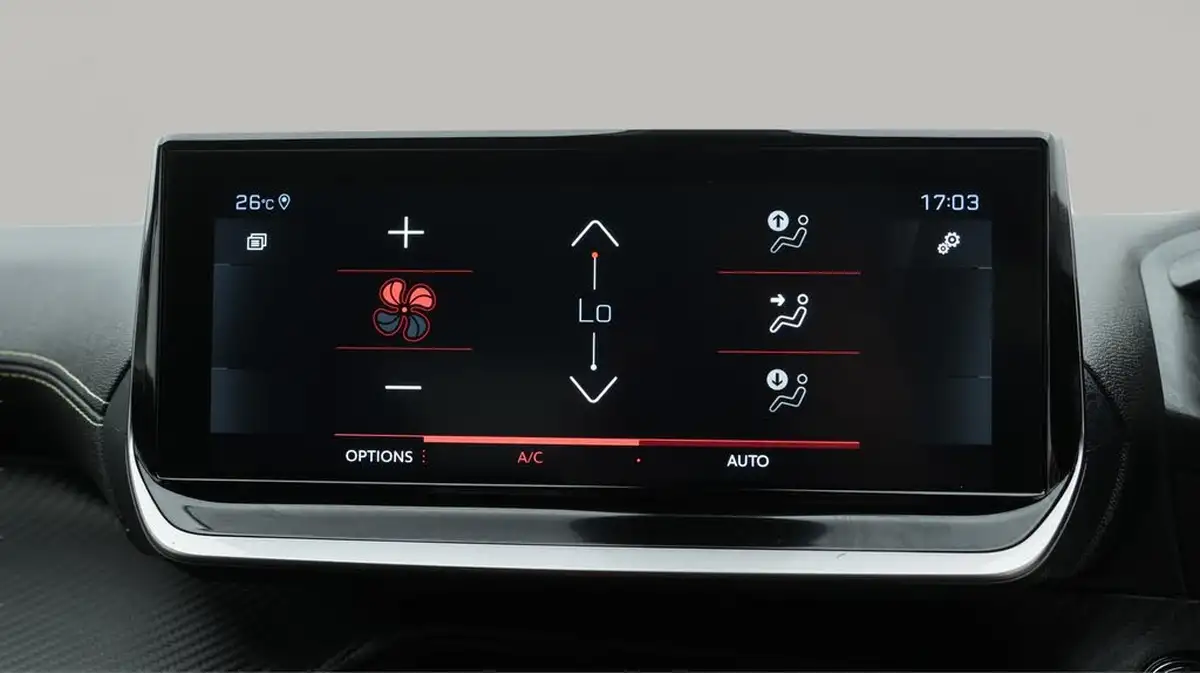 2022-peugeot-2008-suv-12-puretech-gt-big-12