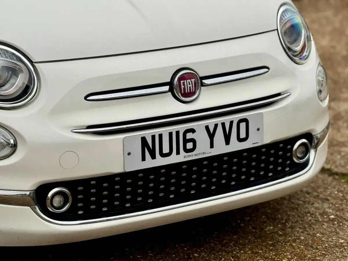 2016-fiat-500-12-lounge-big-1