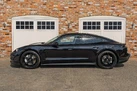2021-porsche-taycan-e-base-476ps-performance-battery-plus-small-11