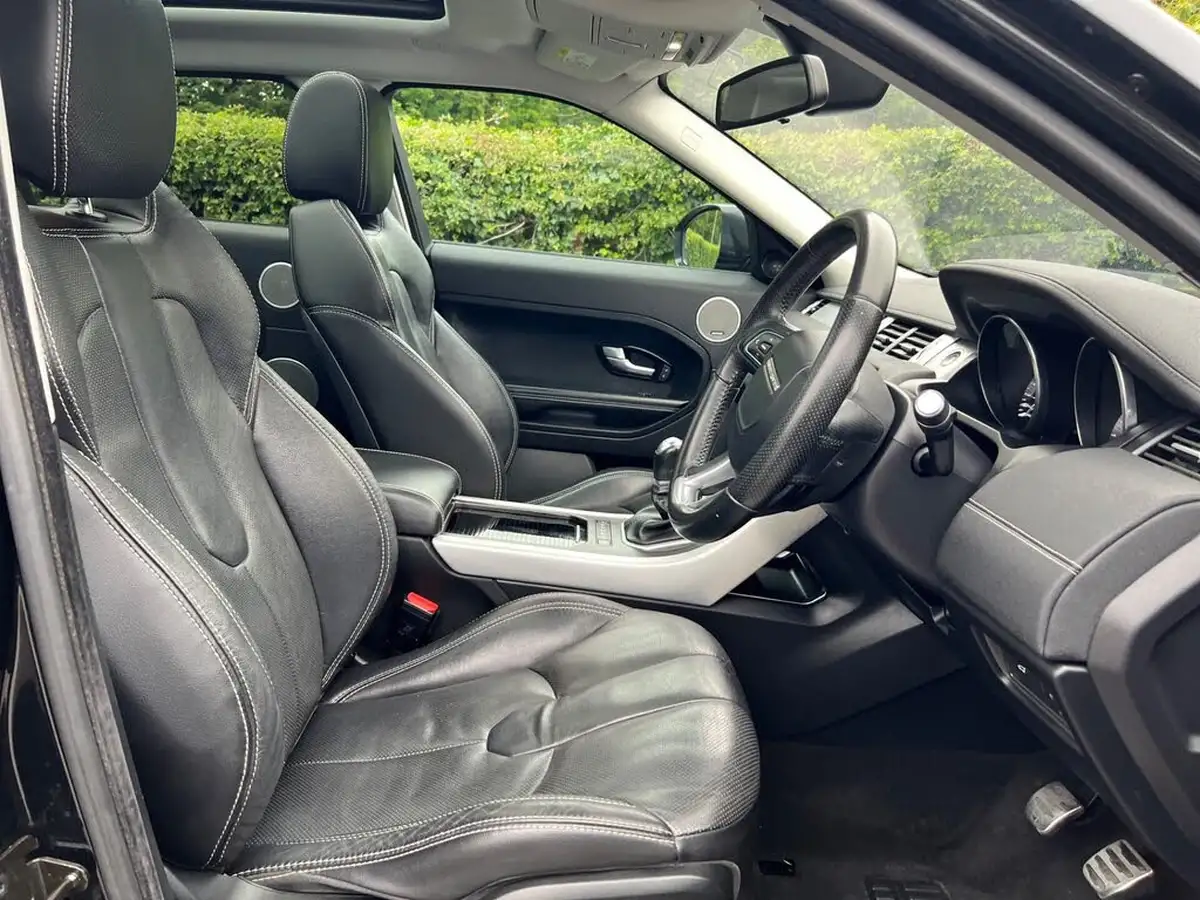 2015-land-rover-range-rover-evoque-22sd4-dynamic-hatchback-5d-big-15