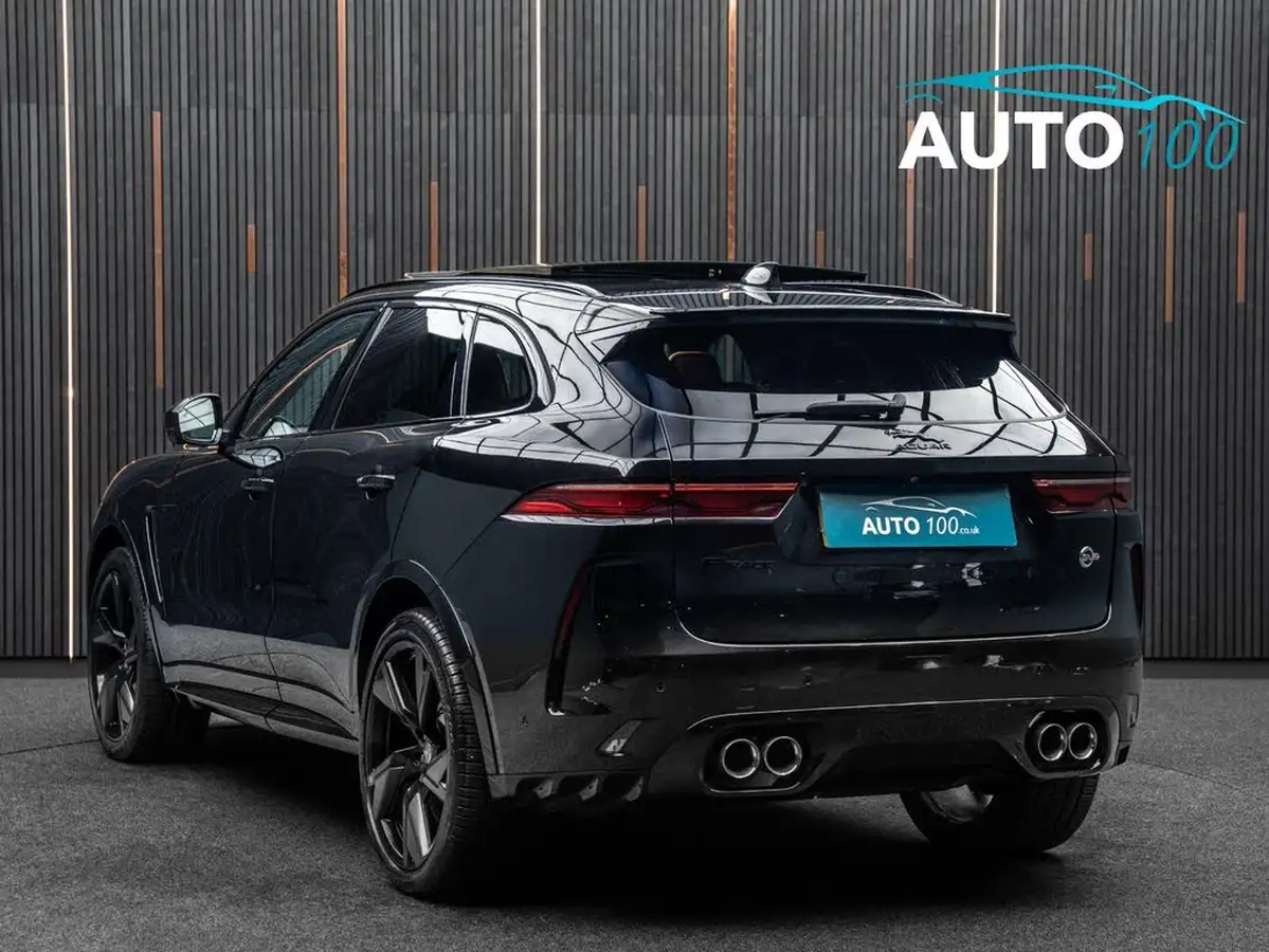 2022-jaguar-f-pace-50-v8-p550-svr-big-2