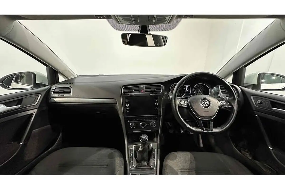 2019-volkswagen-golf-10-tsi-match-edition-hatchback-big-1