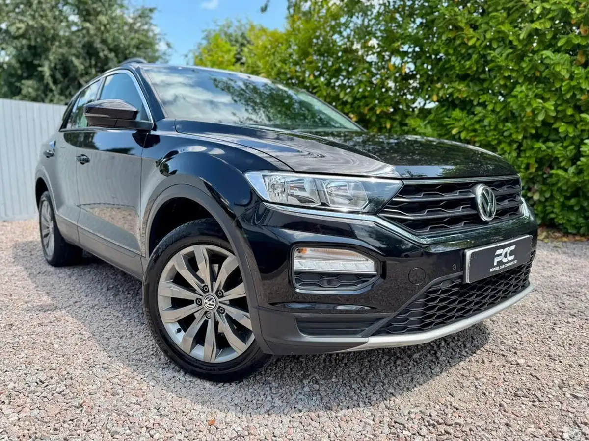 2020-volkswagen-t-roc-15-tsi-se-big-3