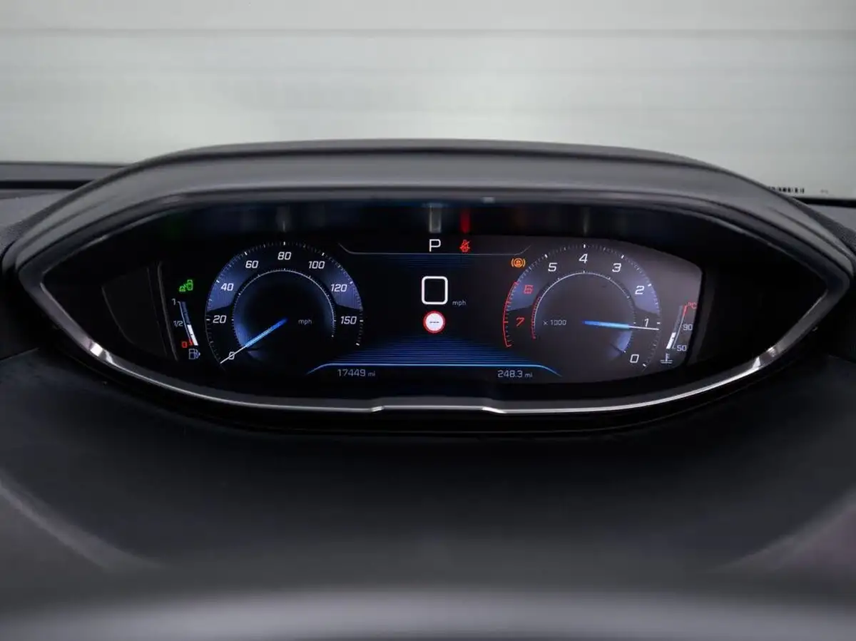 2018-peugeot-3008-suv-12-puretech-allure-eat6-big-20