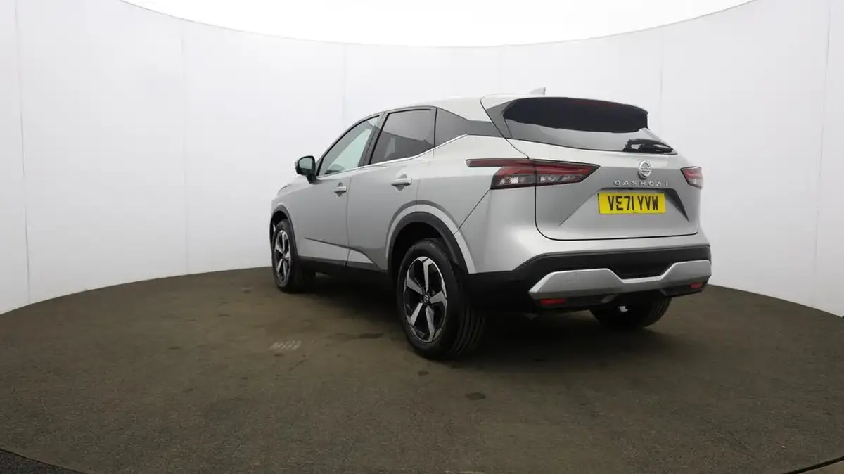 2022-nissan-qashqai-13-dig-t-n-connecta-140ps-big-25