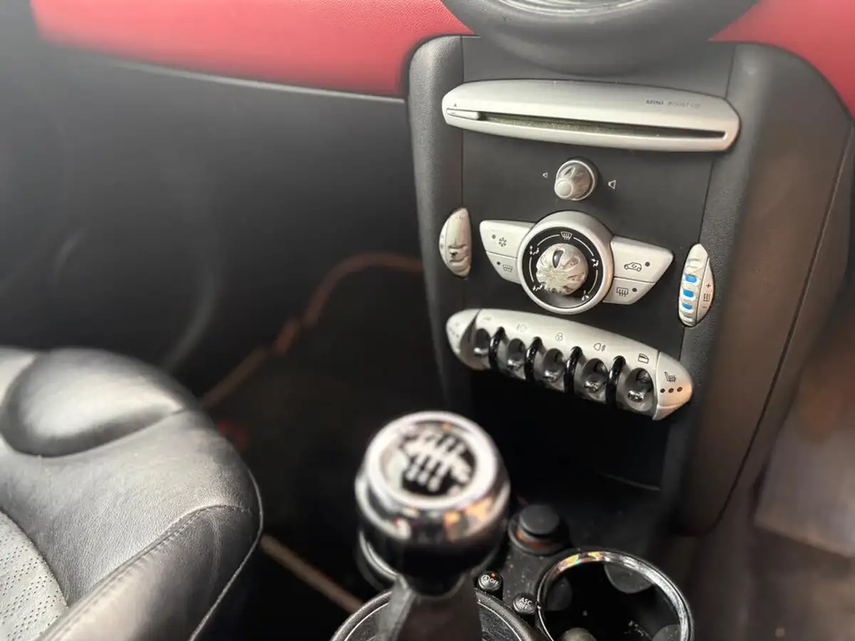 2007-mini-cooper-16td-cooper-d-110bhp-big-12