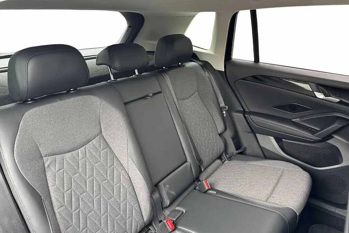 2025-volkswagen-tiguan-15-tsi-match-big-7