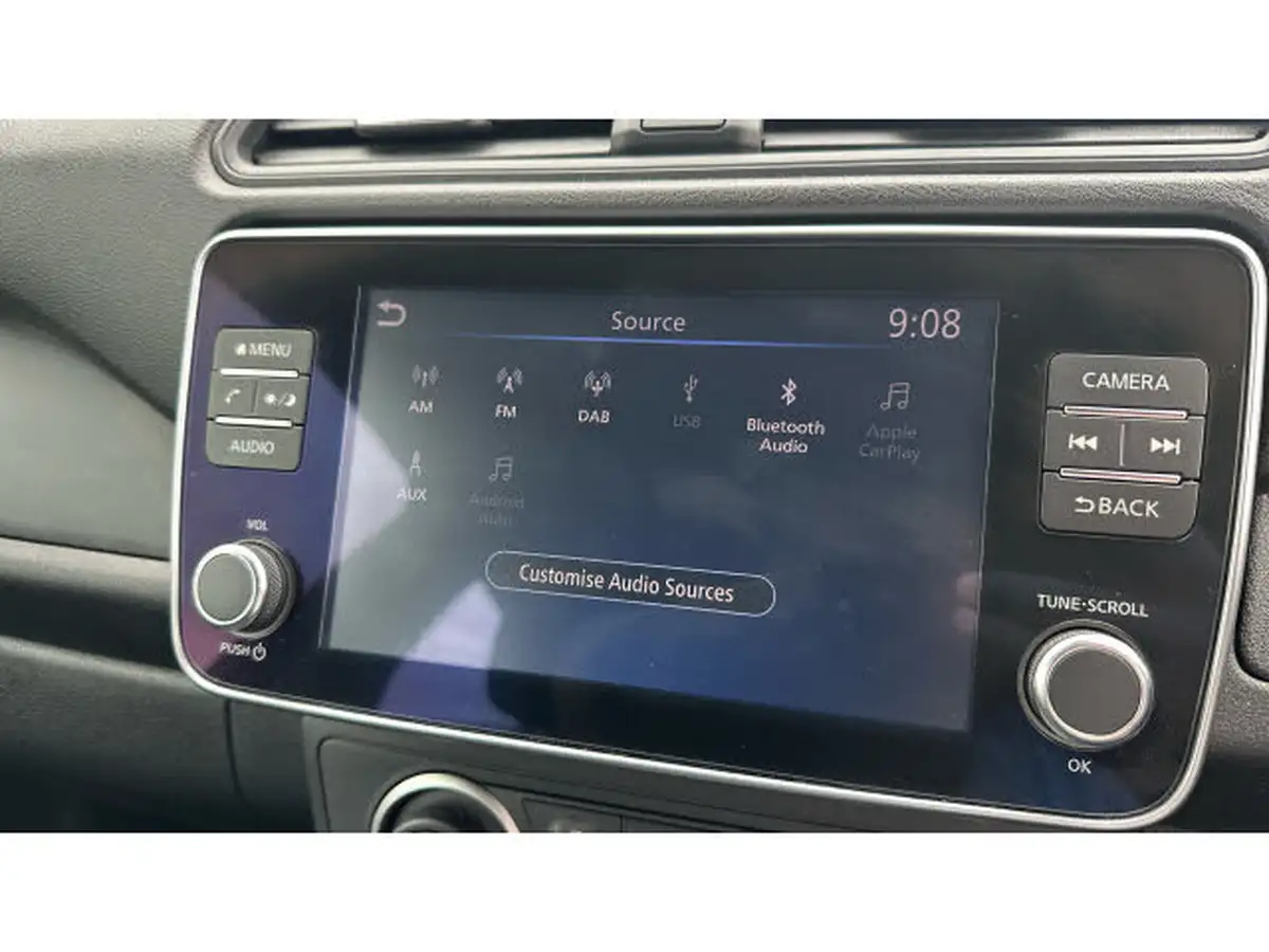 2021-nissan-leaf-e-acenta-big-31