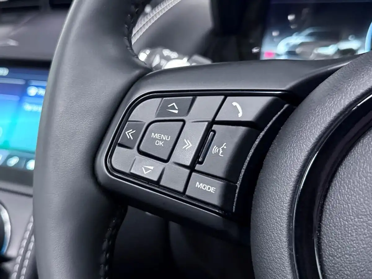 2024-jaguar-f-type-50-v8-p450-75-awd-convertible-big-46