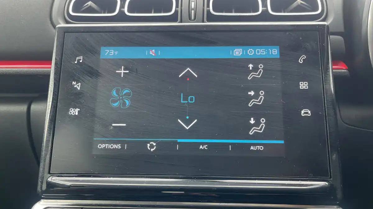 2020-citroen-c3-12-puretech-flair-plus-83ps-big-22