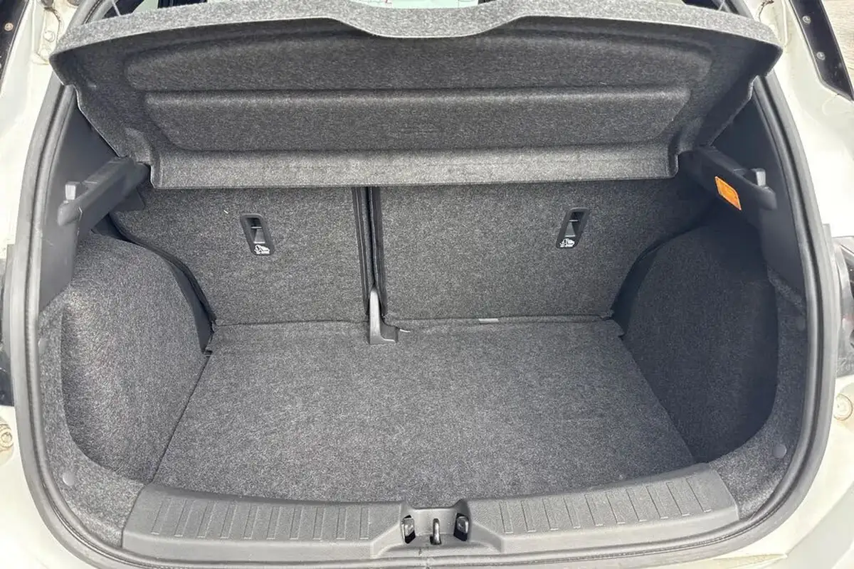 2019-nissan-micra-10-ig-t-n-sport-xtronic-cvt-big-6