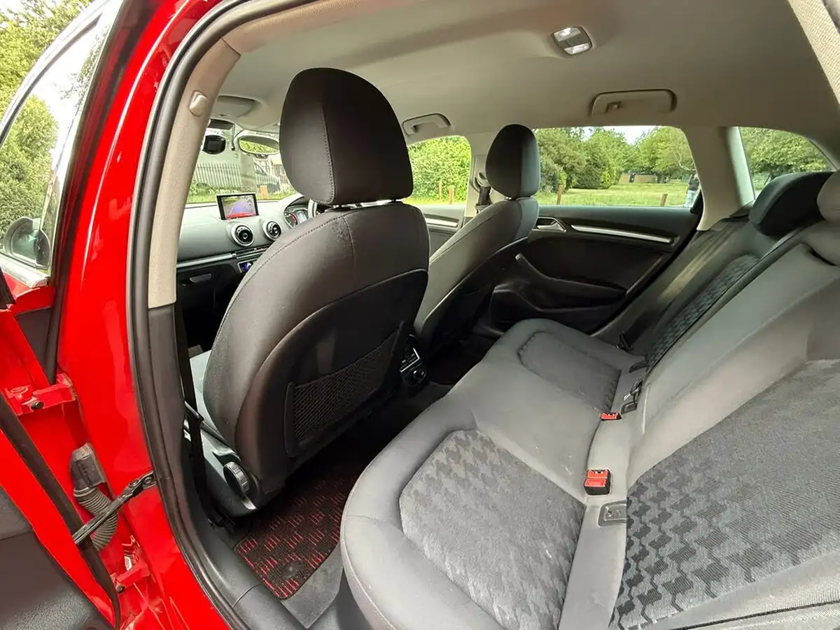 2014-audi-a3-big-24