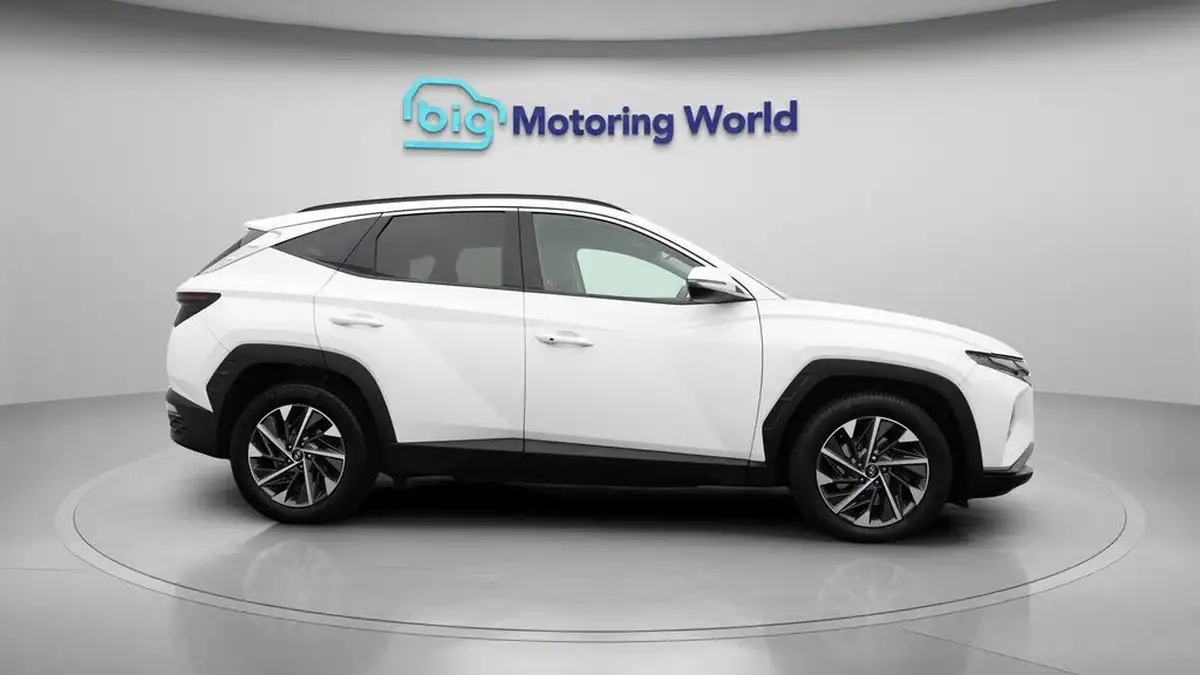 2023-hyundai-tucson-16-t-gdi-premium-150ps-big-8