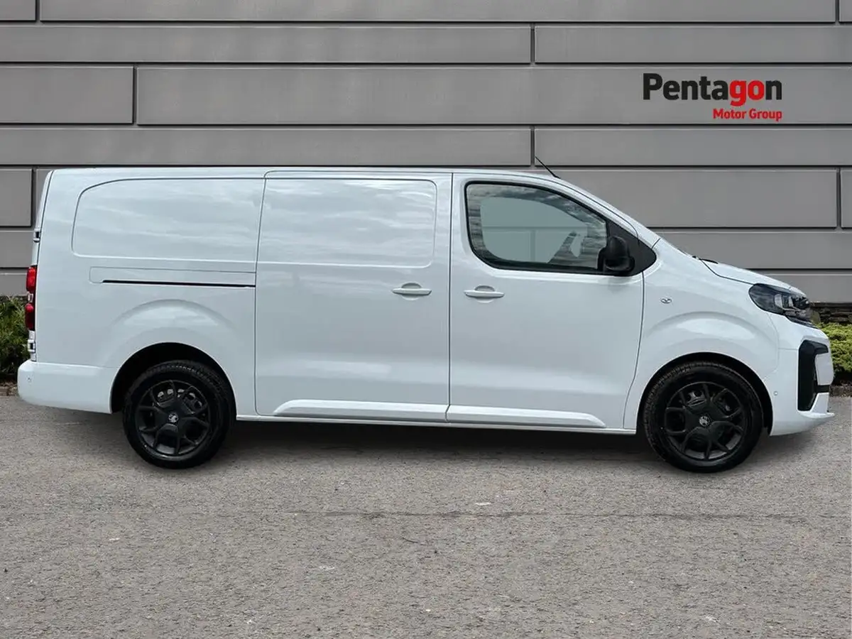 2024-vauxhall-vivaro-20td-xl-pro-big-12