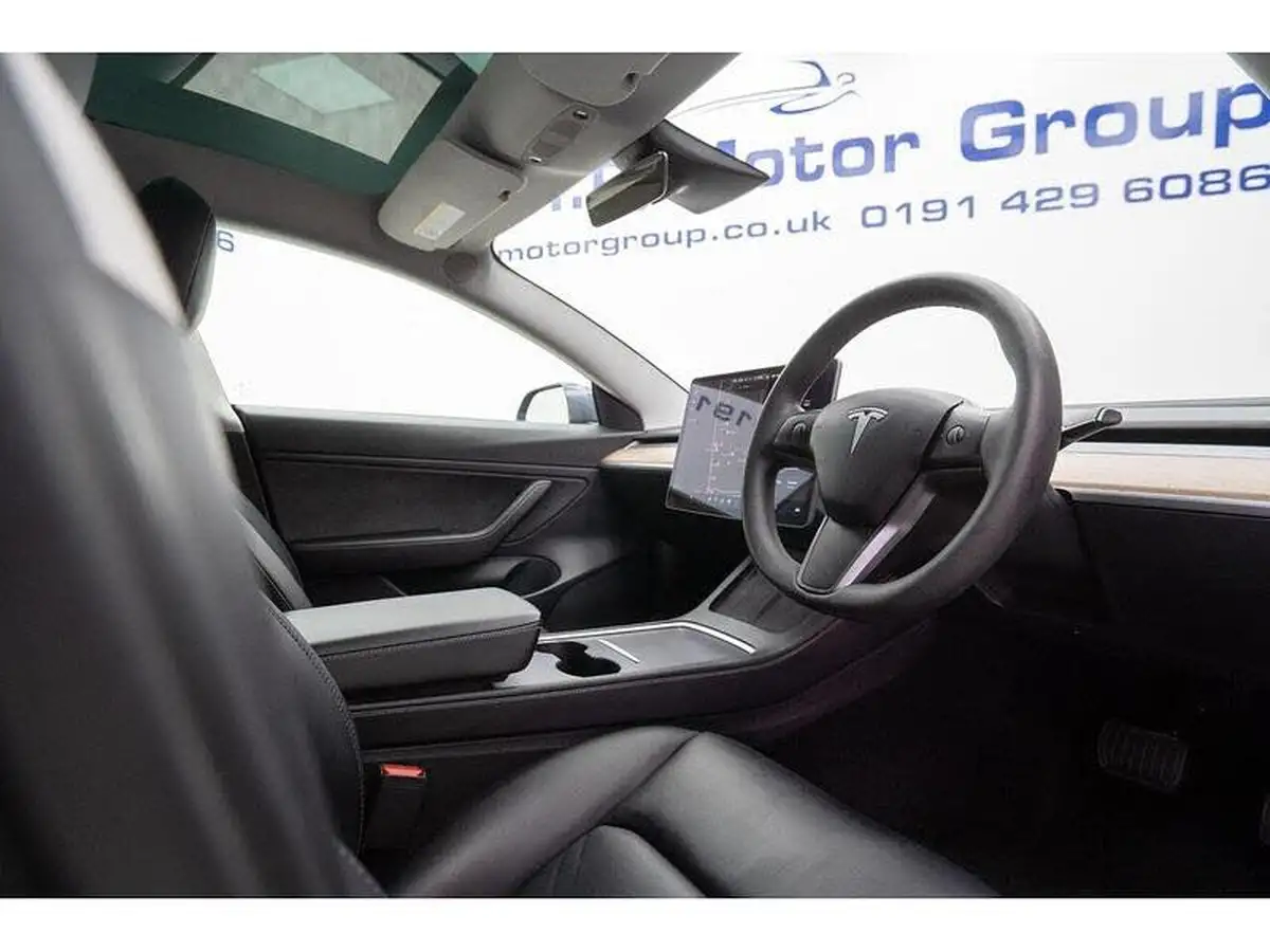 2021-tesla-model-3-e-standard-plus-big-21