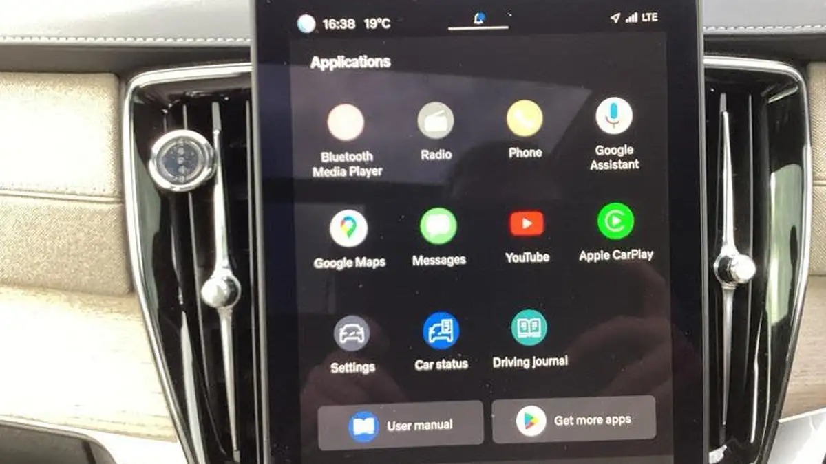 2025-volvo-xc90-20-t8-ultra-dark-big-48