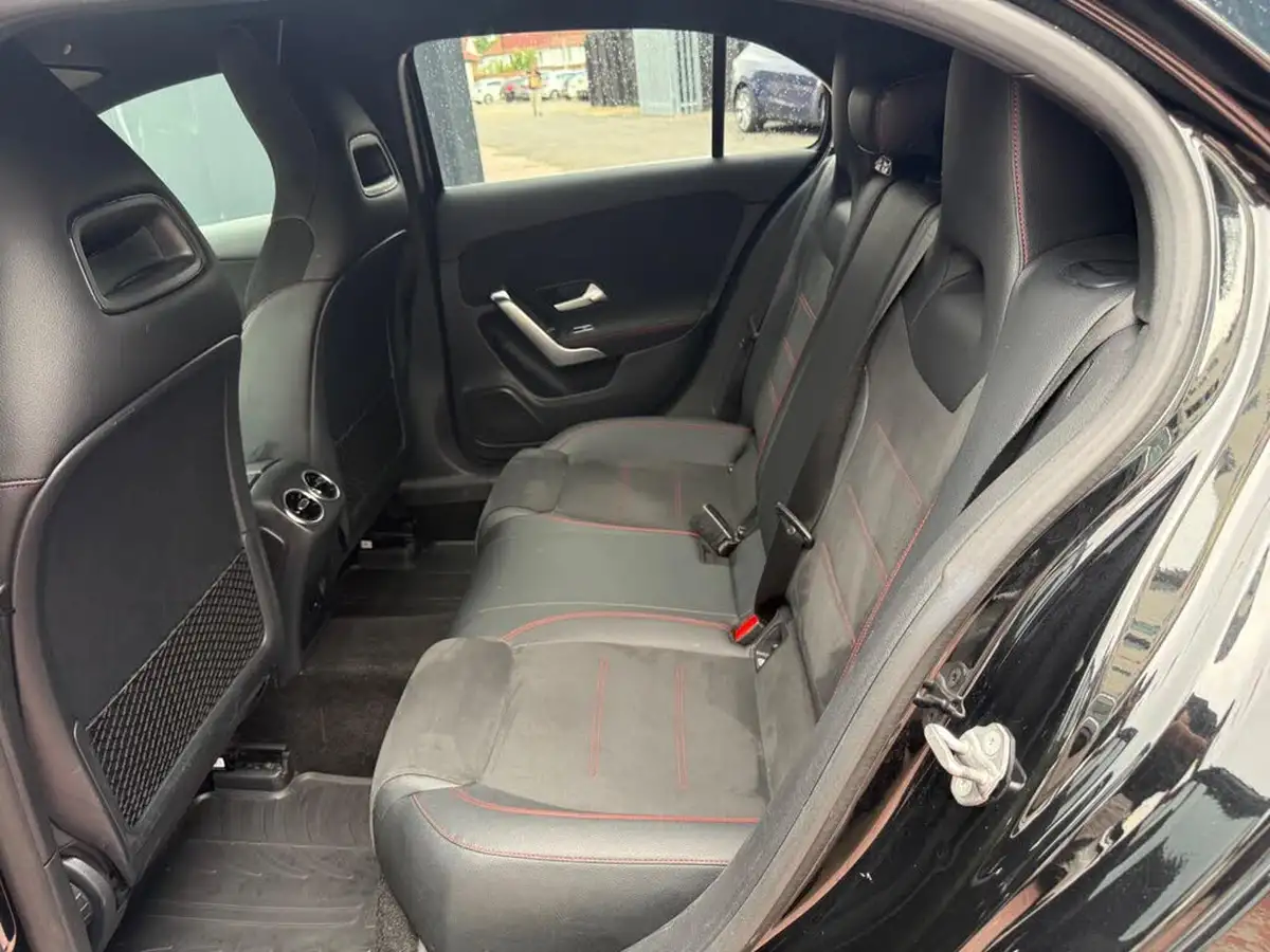 2021-mercedes-benz-a-class-13-a180-amg-line-executive-hatchback-5d-7g-dct-big-66