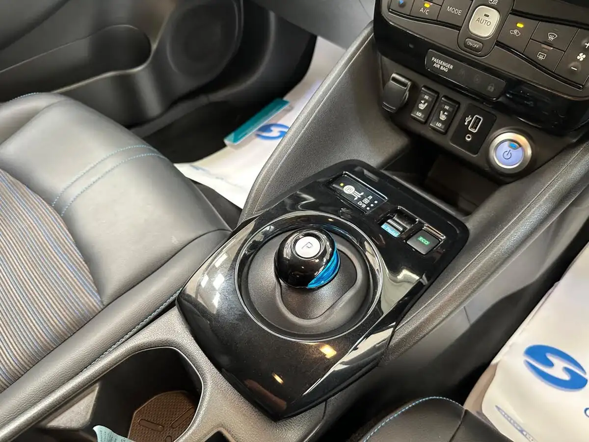 2020-nissan-leaf-e-n-connecta-big-14