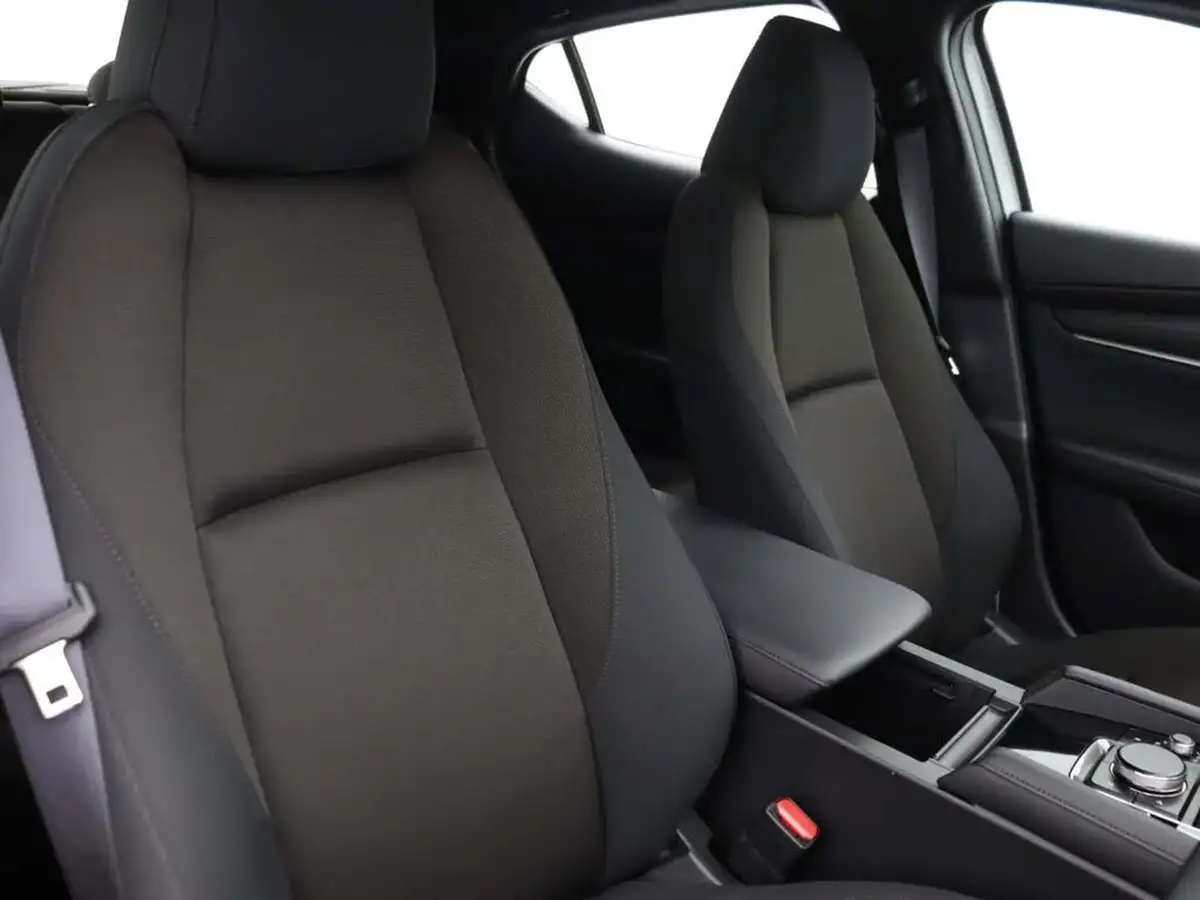 2024-mazda-mazda3-20-e-skyactiv-g-prime-line-big-14